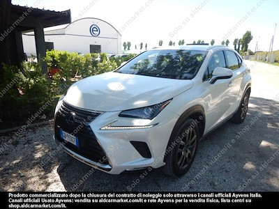 Osta [Merkki] [Malli] osoitteesta Ayvens Carmarket