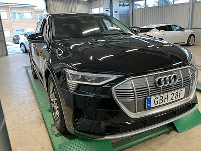 Buy AUDI E-Tron Sportbac on Ayvens Carmarket