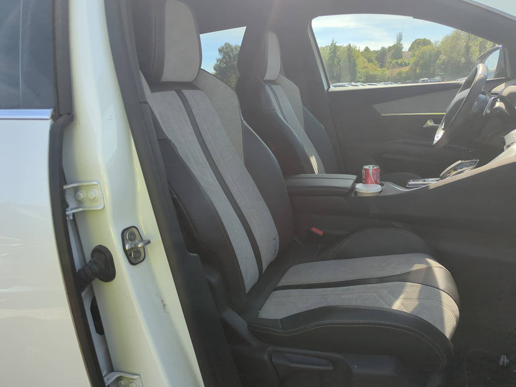 Peugeot 3008 HYBRID 225ch GT e-EAT8
