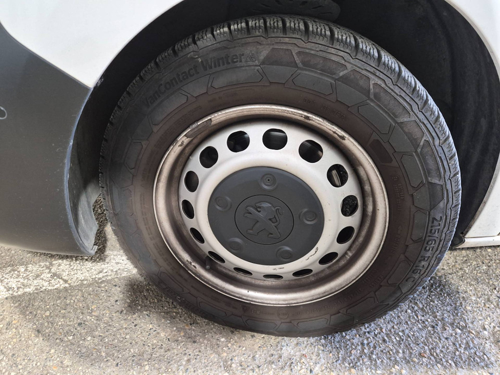 Peugeot Expert Fg Standard 1.5 BlueHDi 120ch S&S Asphalt