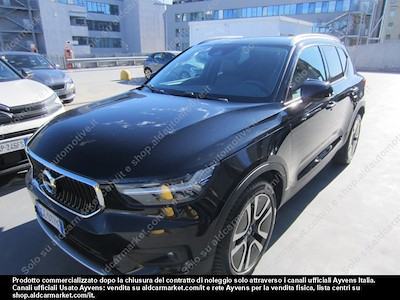 Acquista VOLVO VOLVO XC40 D3 Geartronic Momentum Pro MY21 Sport utility vehicle 5-door (Euro 6.2)  a Ayvens Carmarket