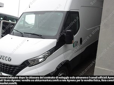Купуй IVECO IVECO DAILY 35S12 V 3520 H2 FP на Ayvens Carmarket