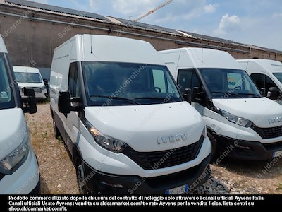 Ayvens Carmarket den IVECO IVECO DAILY 35S12 V 3520 H2 FP satın al