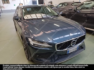 Acquista VOLVO VOLVO V60 CROSS COUNT B5 AWD GEARTR. CROSS COUNTRY PRO LINE FP a Ayvens Carmarket