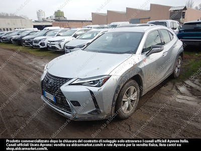 Köp LEXUS LEXUS UX LP HYBRID BUSINESS 2WD på Ayvens Carmarket