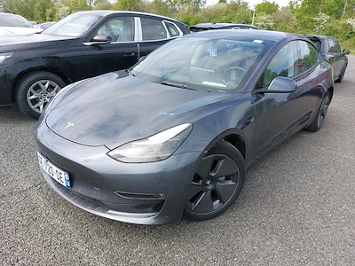 Acquista TESLA MODEL 3 a Ayvens Carmarket