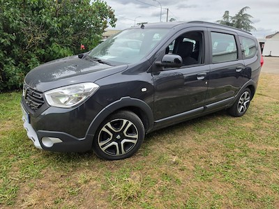 Osta [Merkki] [Malli] osoitteesta Ayvens Carmarket