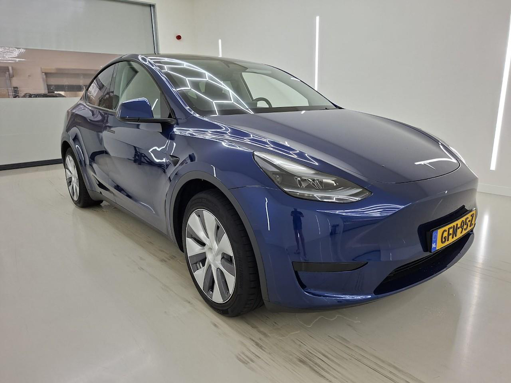 Foto 5 van Tesla Model Y