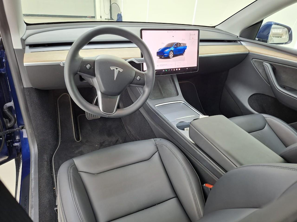 Foto 9 van Tesla Model Y