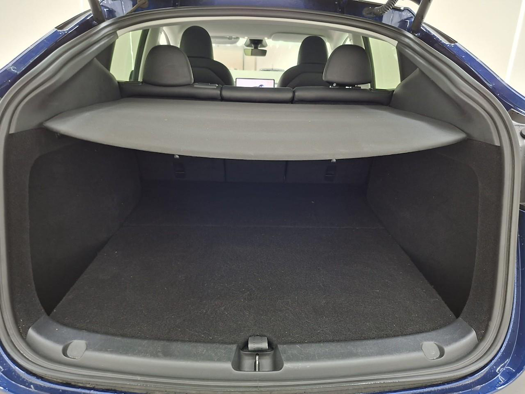Foto 10 van Tesla Model Y