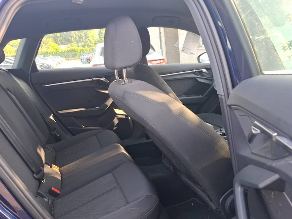 Audi A3 SPORTBACK  Sportback 35 TDI 150ch Business line S tronic 7