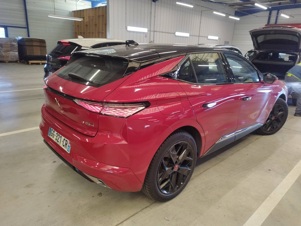 DS 4 AUTOMOBILES DS  E-TENSE 225ch Performance Line