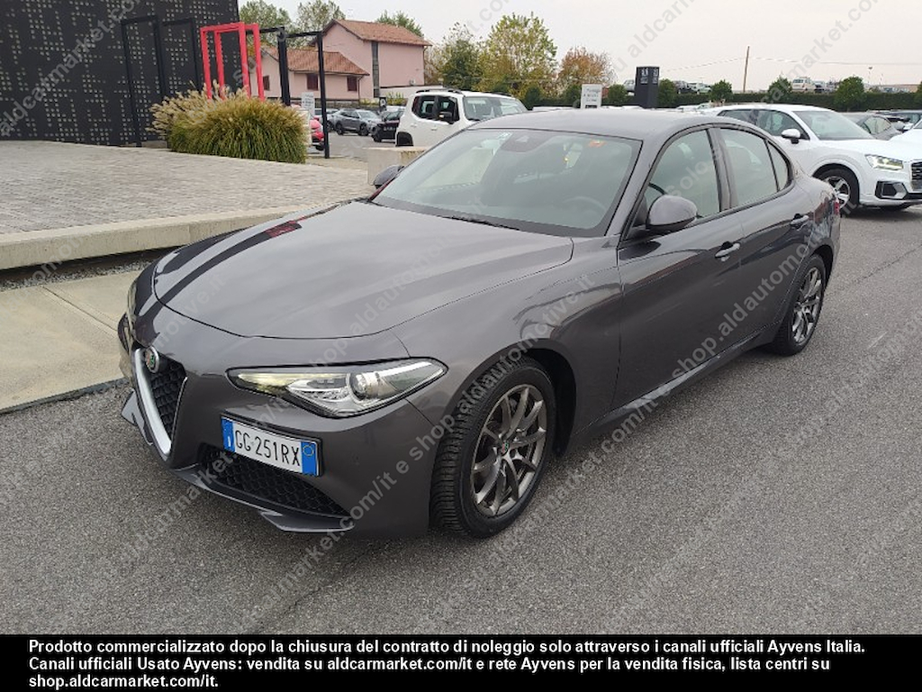 Alfa Romeo Giulia 2.2 Turbo Diesel 160CV Business AT8 Sedan 4-door (Euro 6D) -