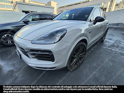 Buy PORSCHE PORSCHE CAYENNE COUPE 3.0 V6 E-HYBRID(PC) on Ayvens Carmarket