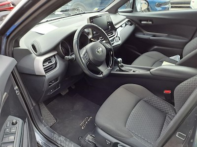 Køb TOYOTA C-HR (PC) hos Ayvens Carmarket