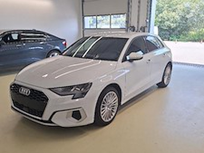 Kaufe AUDI A3 35TDI S-TRONIC ADVANCED SPO bei Ayvens Carmarket