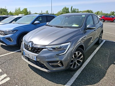 Achetez RENAULT ARKANA sur Ayvens Carmarket