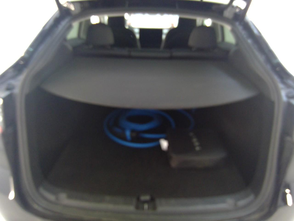 Foto 11 van Tesla Model Y