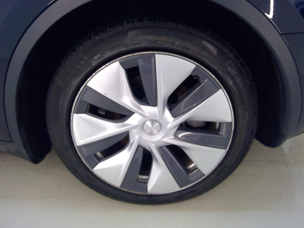 Foto 26 van Tesla Model Y
