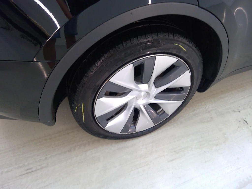 Foto 28 van Tesla Model Y