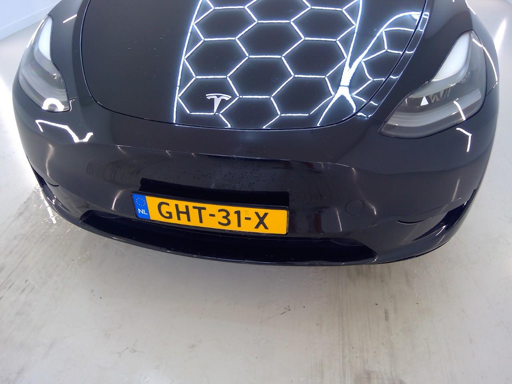 Foto 33 van Tesla Model Y