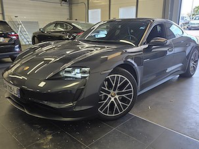 Comprar PORSCHE TAYCAN no Ayvens Carmarket