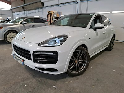 Acquista PORSCHE CAYENNE COUPE a Ayvens Carmarket