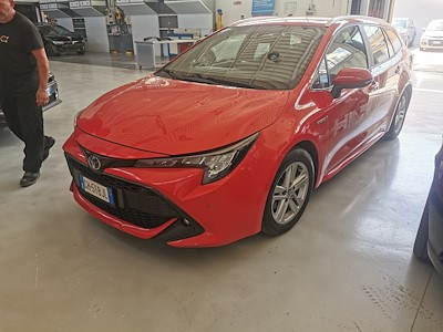 Koupit TOYOTA TOYOTA COROLLA SW N1 TS HYBRID BUSINESS TECH FP na Ayvens Carmarket