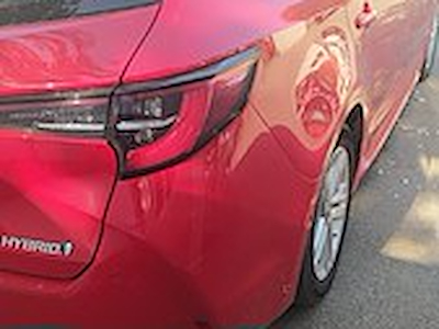Buy TOYOTA TOYOTA COROLLA SW N1 TS HYBRID BUSINESS TECH FP on Ayvens Carmarket