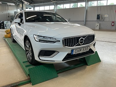 Köp VOLVO V60 på Ayvens Carmarket