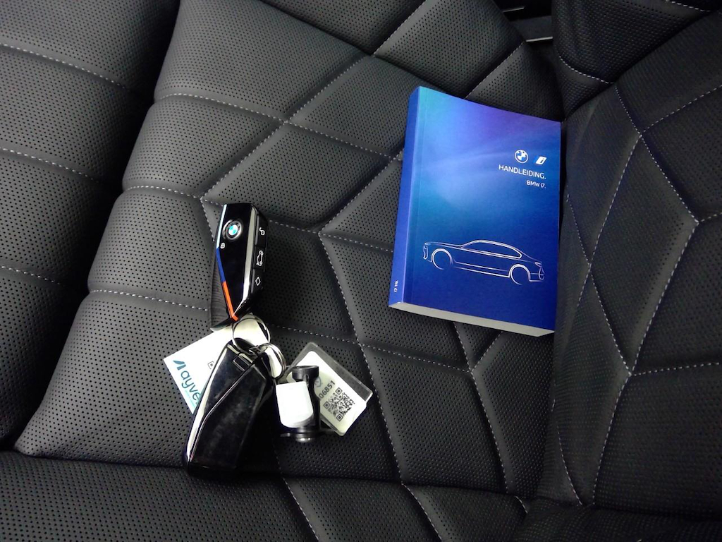 Foto 15 van BMW i7