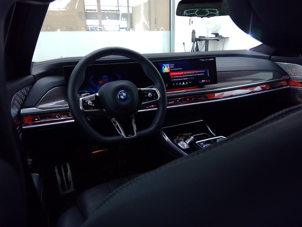Foto 4 van BMW i7
