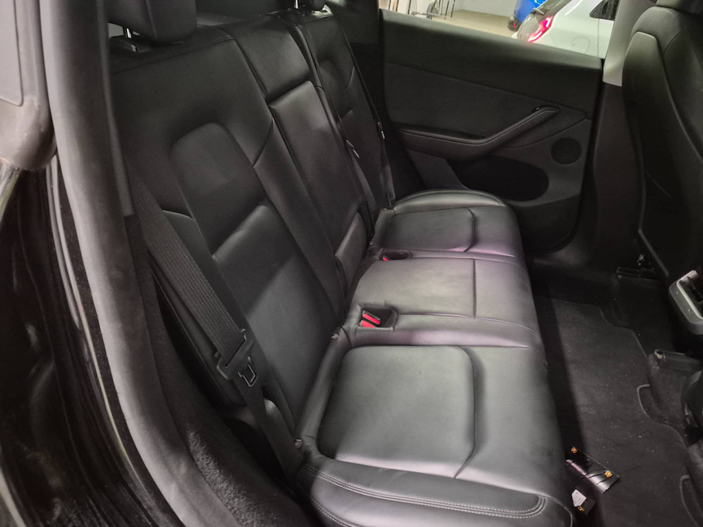 Tesla Model Y Performance AWD
