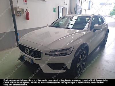 Acquista VOLVO VOLVO V60 (PC)CROSS C B4 D AWD AUTOM. BUSINESS PRO a Ayvens Carmarket
