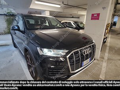 Compra AUDI AUDI Q7 3.0 55 TFSIe quattro tiptr. Sport utility vehicle 5-door en Ayvens Carmarket
