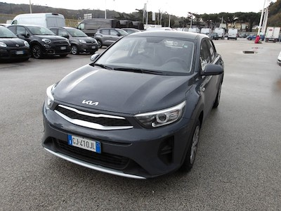 Osta [Merkki] [Malli] osoitteesta Ayvens Carmarket