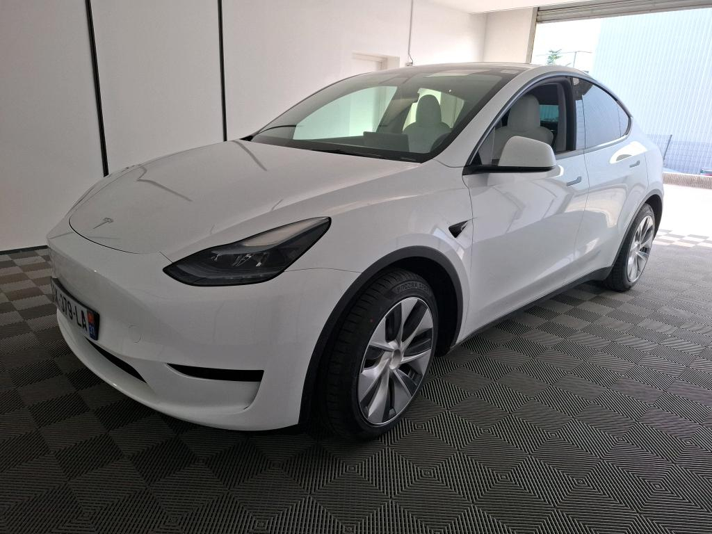 Tesla Model Y Standard RWD