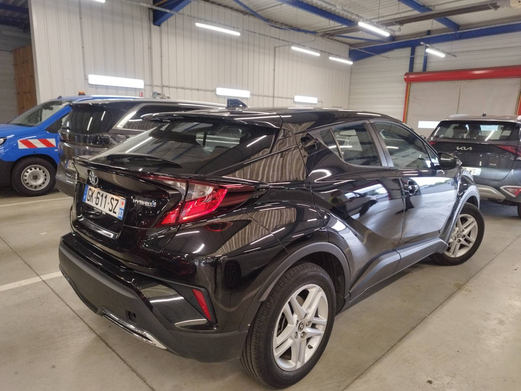 Toyota C-HR 2.0 Hybride 184ch Dynamic Business E-CVT + Programme Beyond Zero Academy
