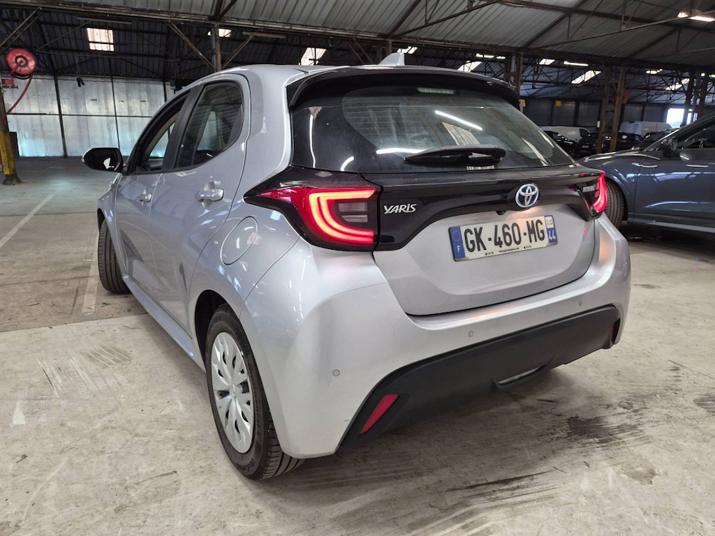 Toyota Yaris HYBRID 116h Dynamic Business 5p + Programme Beyond Zero Academy