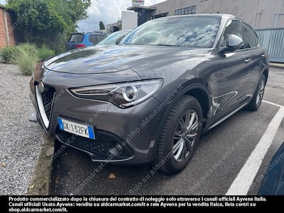 Achetez ALFA ROMEO ALFA ROMEO STELVIO 2.2 TD 190 CV SUPER BUSINESS AT8 Q4 FP sur Ayvens Carmarket