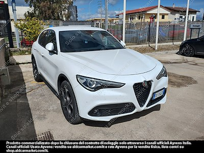 Kaufe ALFA ROMEO ALFA ROMEO STELVIO 2.2 TD 190 CV Sprint AT8 Q4 Sport utility vehicle 5-door (Euro 6D)  bei Ayvens Carmarket