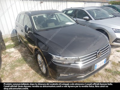Kaufe VOLKSWAGEN VOLKSWAGEN PASSAT SW (PC) VAR. 2.0TDI SCR EVO 110KW BUSINESS DSG FP bei Ayvens Carmarket