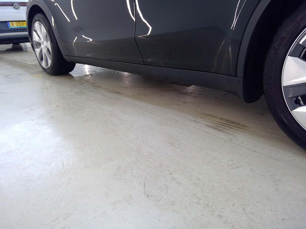 Foto 10 van Tesla Model Y