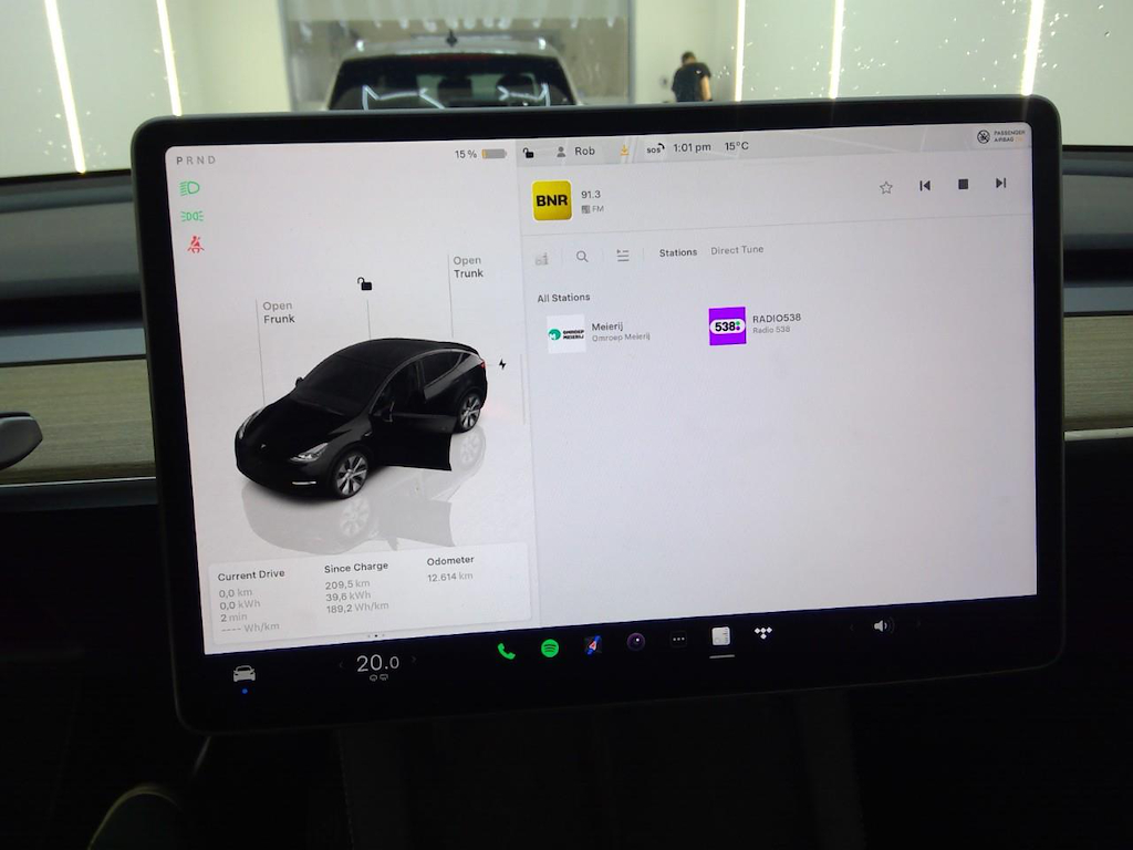 Foto 15 van Tesla Model Y