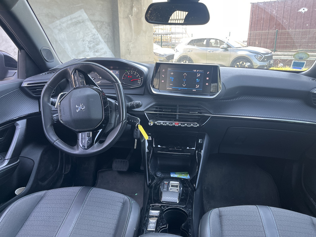 Peugeot 2008 1.5 BlueHDi 130ch S&S Allure EAT8