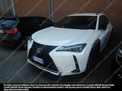 Köp LEXUS LEXUS UX (PC) HYBRID BUSINESS 2WD MY22 FP på Ayvens Carmarket