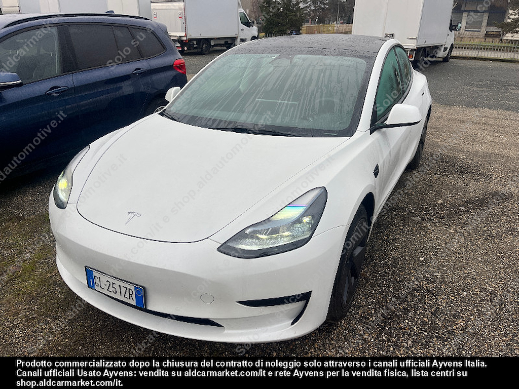 Tesla Model 3 50 kWh RWD Sedan 4-door -