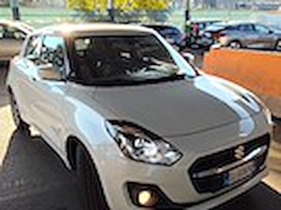 Achetez SUZUKI SUZUKI SWIFT 1.2 Hybrid Top 2WD Hatchback 5-door (Euro 6D)  sur Ayvens Carmarket