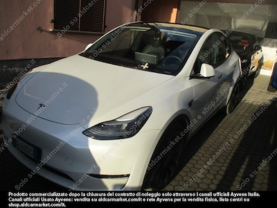 Achetez TESLA TESLA MODEL Y 75 kWh Performance Dual Motor 4WD aut Sport utility vehicle 5-door  sur Ayvens Carmarket