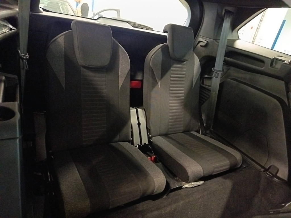 Peugeot 5008 1.2 PureTech 130ch S&S Active Pack EAT8